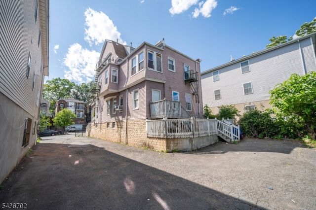 84 Farley Ave, Newark City, NJ 07108