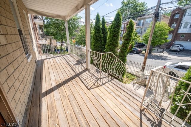84 Farley Ave, Newark City, NJ 07108