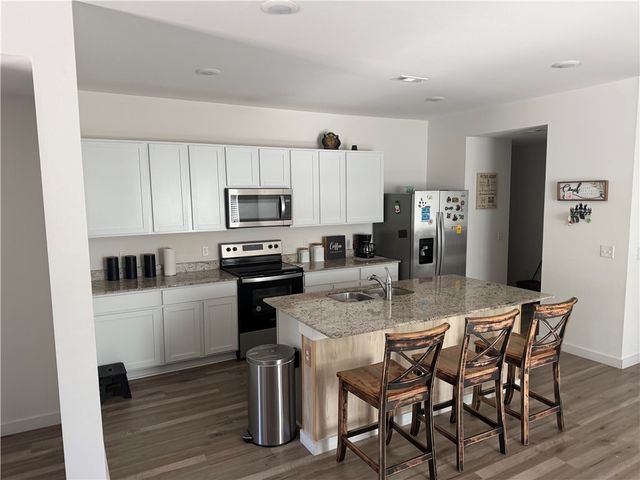 207 Pinwheel Street, Gentry, AR 72734