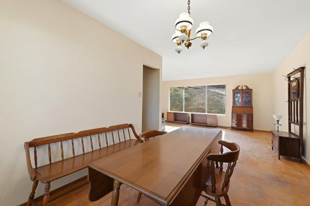 3915 Kingridge Drive, San Mateo, CA 94403