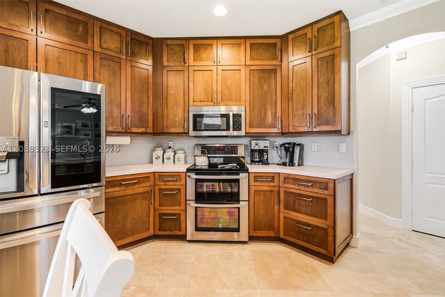 16290 SW 68th Ter, Miami, FL 33193