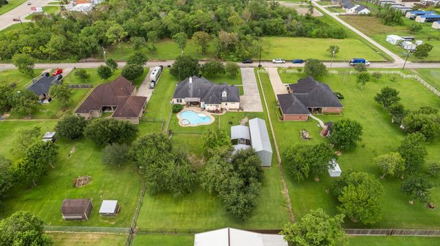 3514 Avenue D, Santa Fe, TX 77510