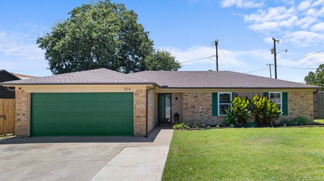 414 Hallmark Drive, Arlington, TX 76011