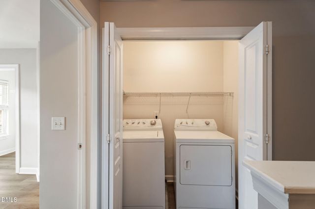 8819 Orchard Grove Way, Raleigh, NC 27612