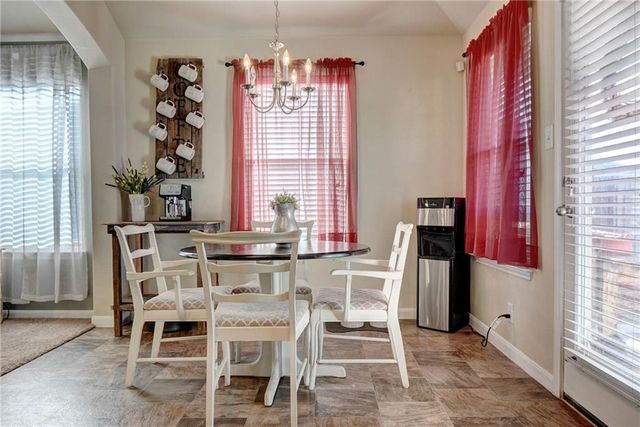 302 Pack Horse DR, Bastrop, TX 78602