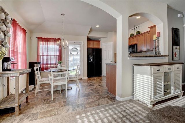 302 Pack Horse DR, Bastrop, TX 78602