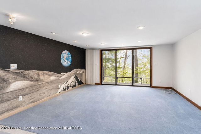 2061 Hamilton Road, Okemos, MI 48864