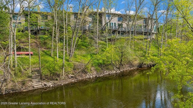 2061 Hamilton Road, Okemos, MI 48864