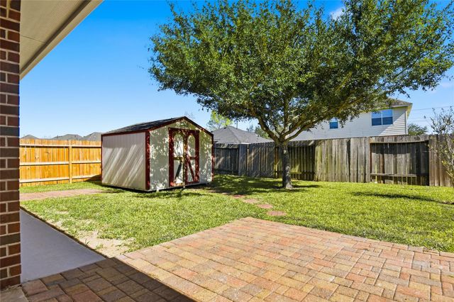 5417 Summer Spring Lane, Rosharon, TX 77583