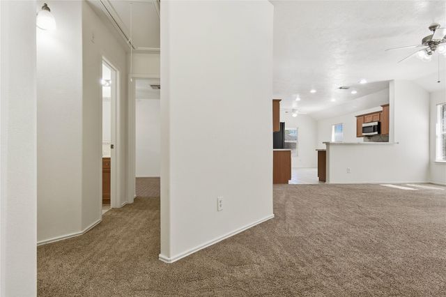 5417 Summer Spring Lane, Rosharon, TX 77583