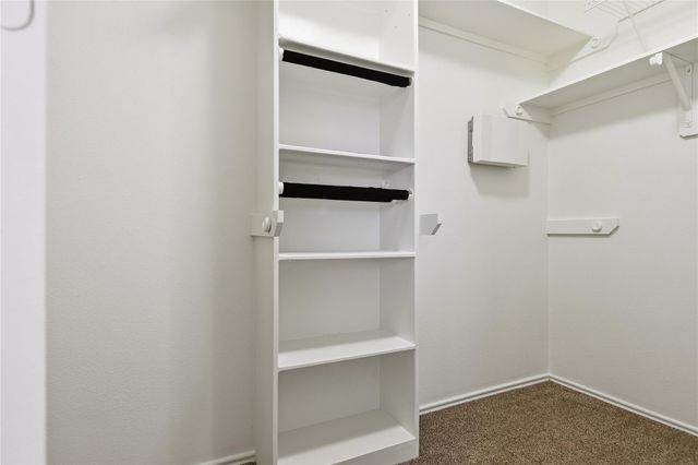 5417 Summer Spring Lane, Rosharon, TX 77583