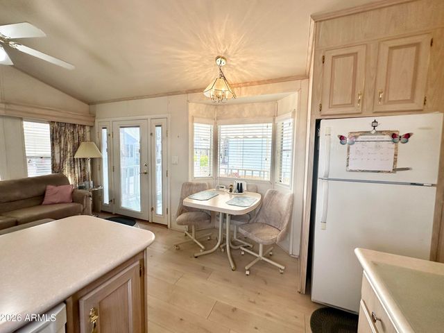 111 S GREENFIELD Road 603, Mesa, AZ 85206