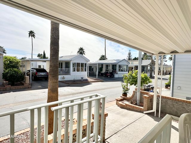 111 S GREENFIELD Road 603, Mesa, AZ 85206