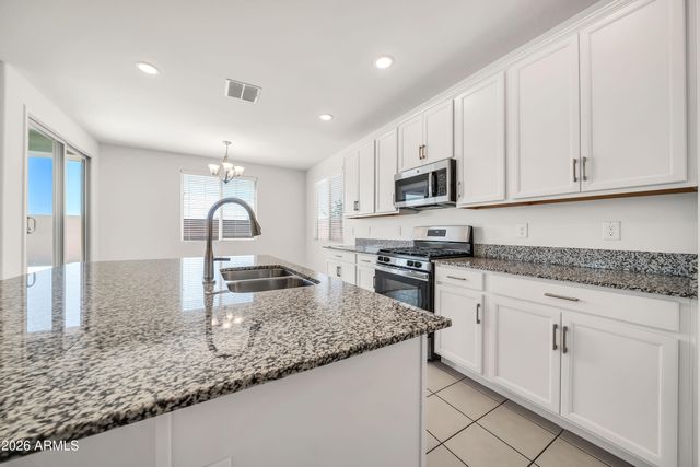 6808 N 88TH Lane, Glendale, AZ 85305