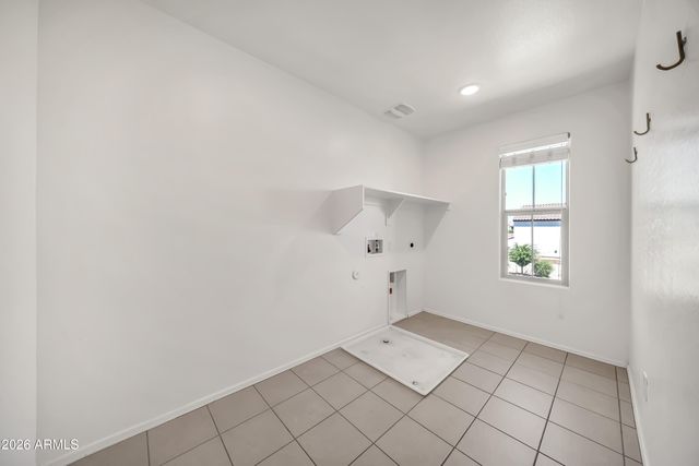 6808 N 88TH Lane, Glendale, AZ 85305