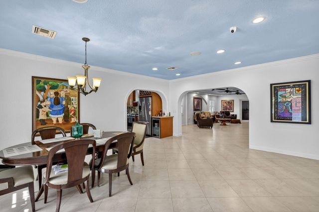 1412 NE 15th Avenue, Fort Lauderdale, FL 33304