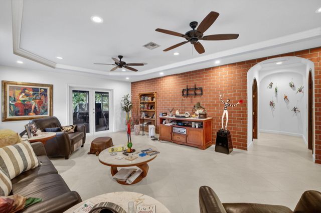 1412 NE 15th Avenue, Fort Lauderdale, FL 33304