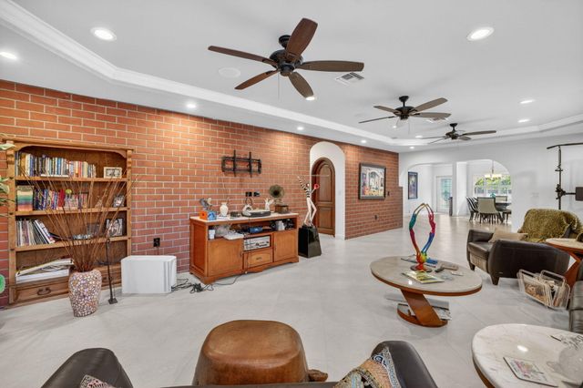 1412 NE 15th Avenue, Fort Lauderdale, FL 33304