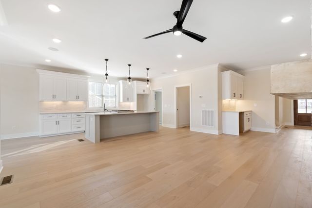 1006 Pheasant Run Ct, Spring Hill, TN 37174