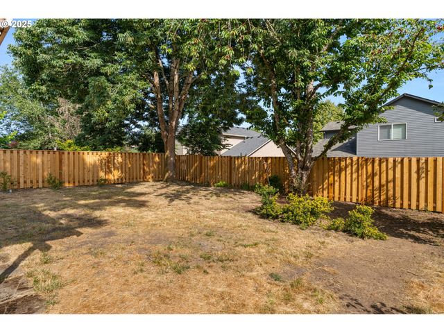 17788 Sw GALEWOOD Dr, Sherwood, OR 97140