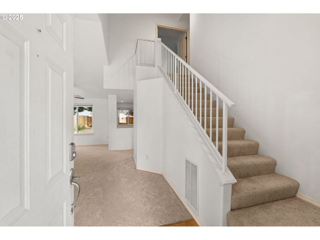 17788 Sw GALEWOOD Dr, Sherwood, OR 97140