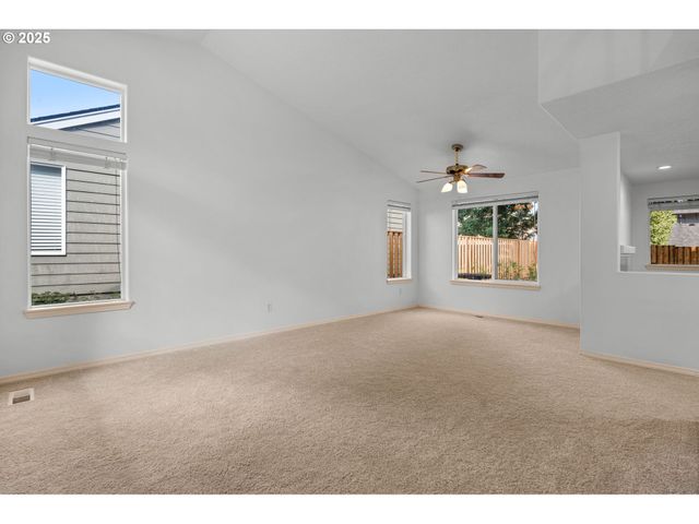 17788 Sw GALEWOOD Dr, Sherwood, OR 97140