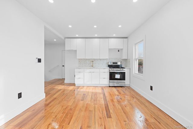 115-39 202nd Street, Saint Albans, NY 11412