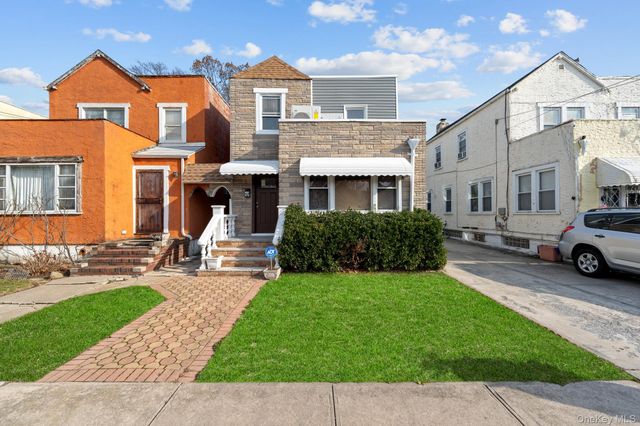 115-39 202nd Street, Saint Albans, NY 11412