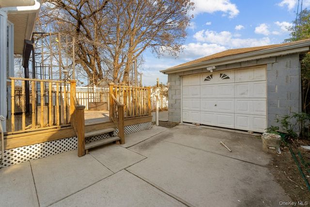 115-39 202nd Street, Saint Albans, NY 11412