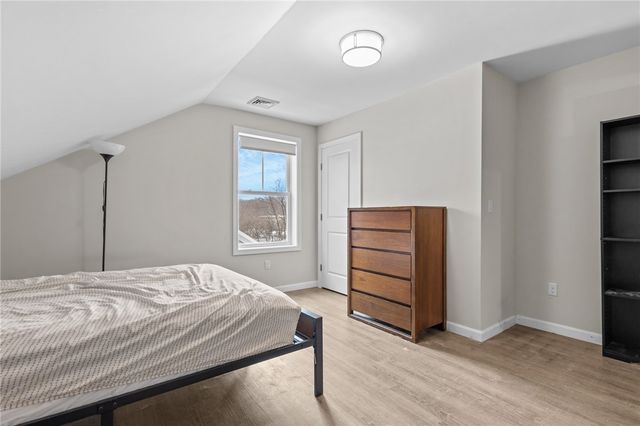 5 Hill Street 3, Smithfield, RI 02917