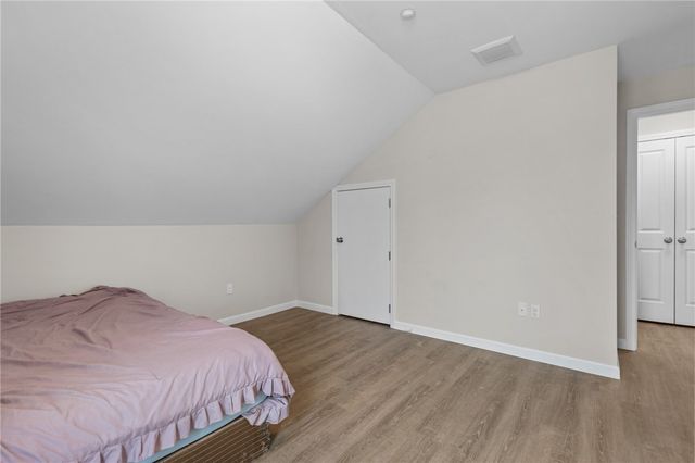 5 Hill Street 3, Smithfield, RI 02917