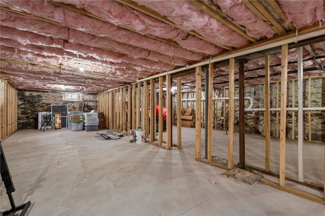 5 Hill Street 3, Smithfield, RI 02917