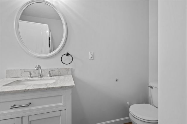 5 Hill Street 3, Smithfield, RI 02917