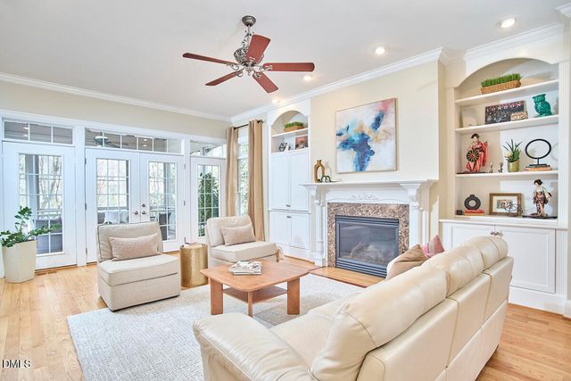 405 Meadowmont Lane, Chapel Hill, NC 27517