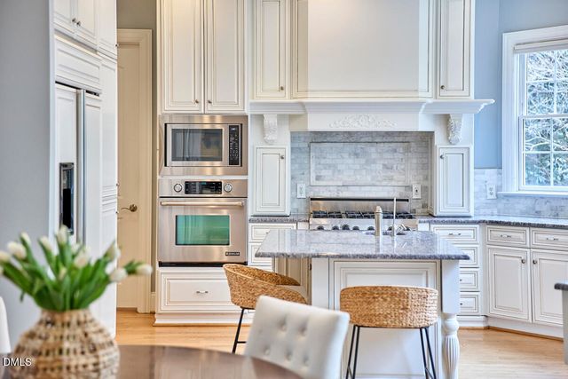 405 Meadowmont Lane, Chapel Hill, NC 27517