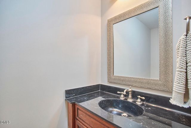 405 Meadowmont Lane, Chapel Hill, NC 27517