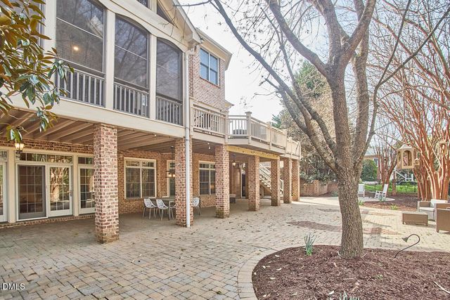 405 Meadowmont Lane, Chapel Hill, NC 27517