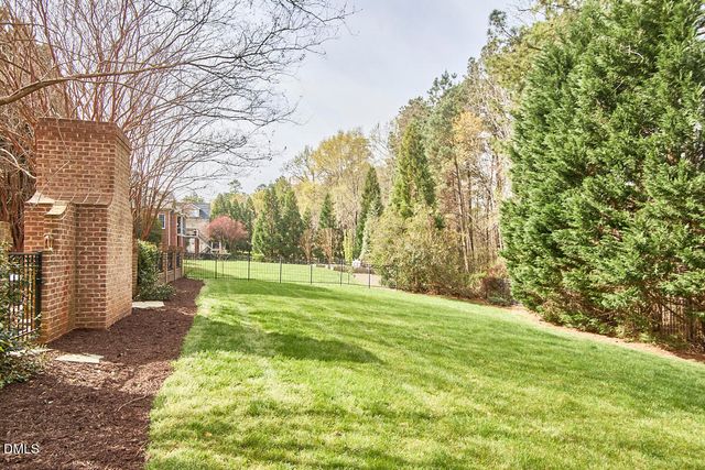 405 Meadowmont Lane, Chapel Hill, NC 27517