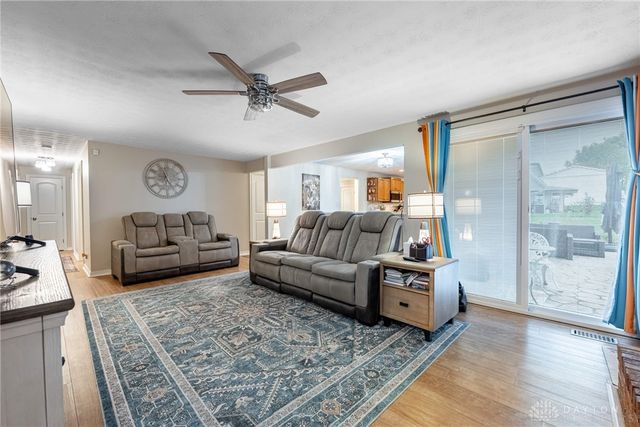 1631 Etta Kable Drive, Beavercreek, OH 45432