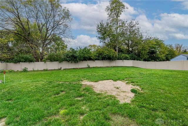 1631 Etta Kable Drive, Beavercreek, OH 45432