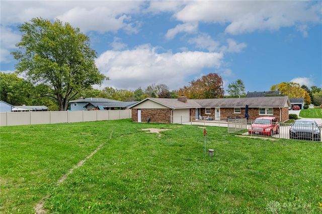 1631 Etta Kable Drive, Beavercreek, OH 45432