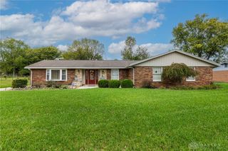 1631 Etta Kable Drive, Beavercreek, OH 45432