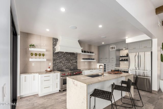 3800 E LINCOLN Drive 50, Phoenix, AZ 85018