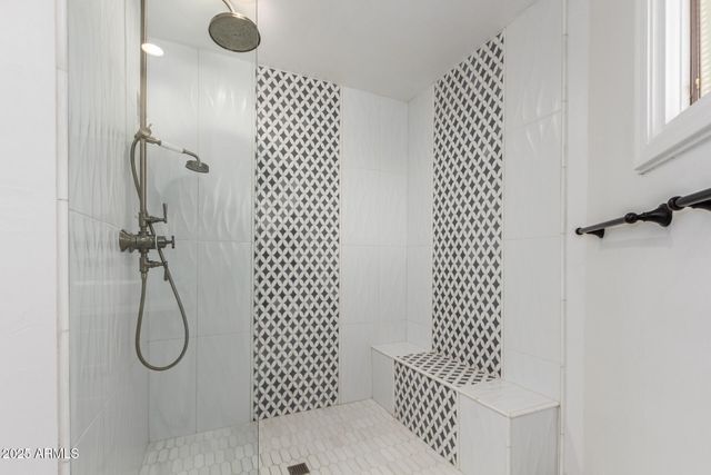 3800 E LINCOLN Drive 50, Phoenix, AZ 85018