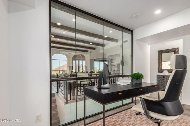 3800 E LINCOLN Drive 50, Phoenix, AZ 85018