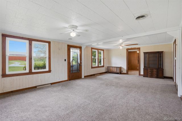 3405 W Coon Lake Road, Marion Township, MI 48843