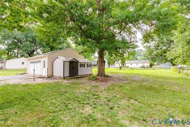 3908 Grovewood Rd, Hopewell, VA 23860