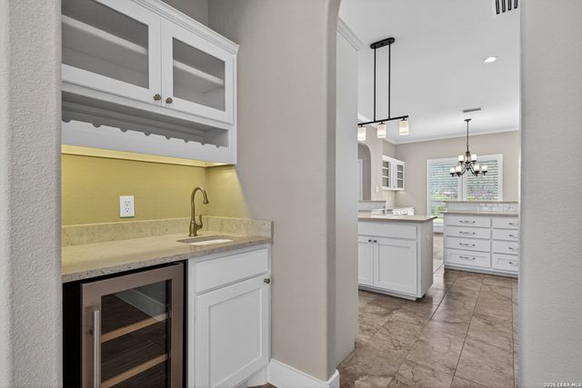 3213 FALLING BRK, San Antonio, TX 78258