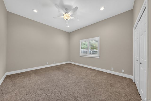3213 FALLING BRK, San Antonio, TX 78258