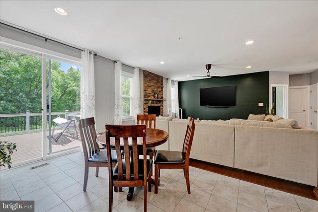 7510 LEAFY TREE LN, Ellicott City, MD 21043